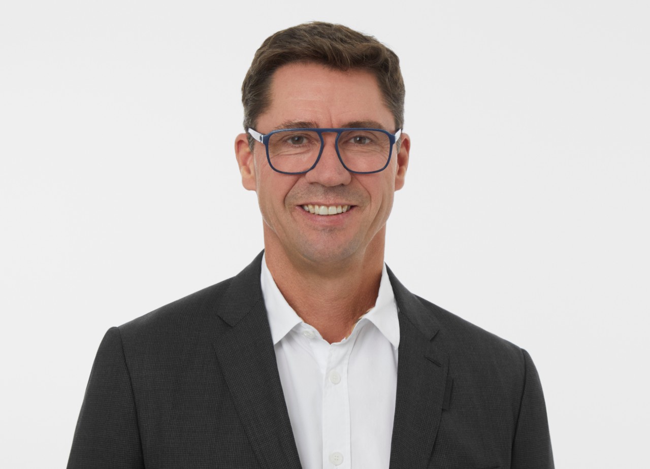 Sam Fischer headshot