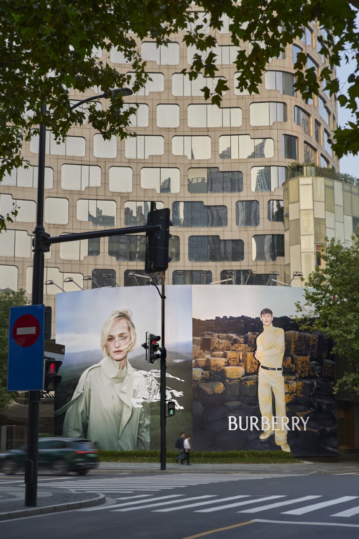 Burberry web city clearance