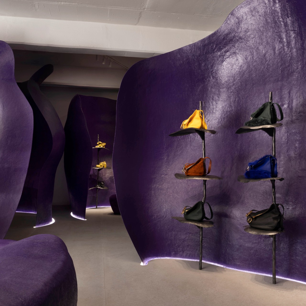 Burberry to launch city experience in Seoul Burberryplc