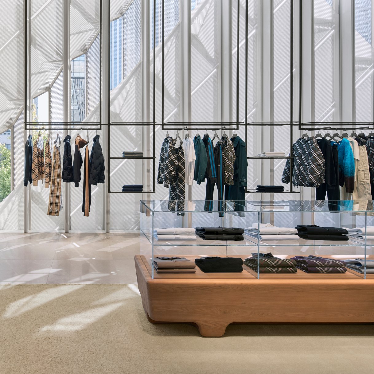 Burberry brings British Luxury to Seoul South Korea Burberryplc