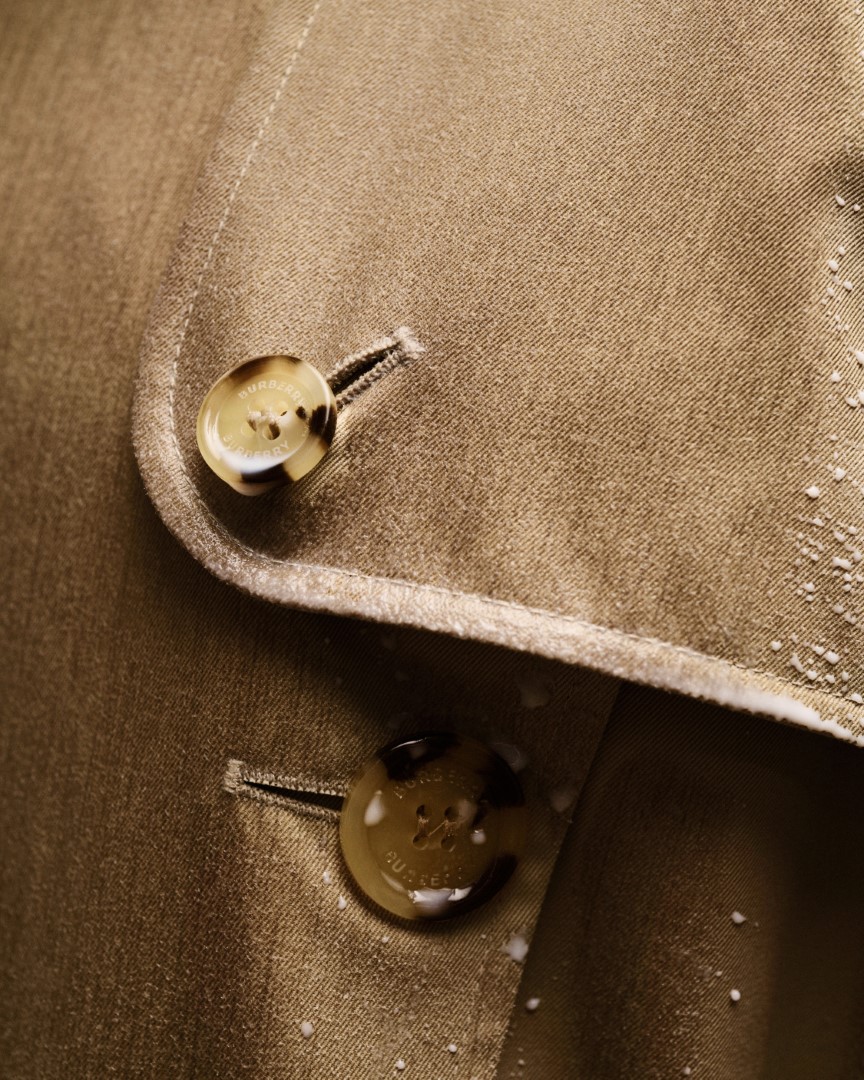 Burberry gold buttons store