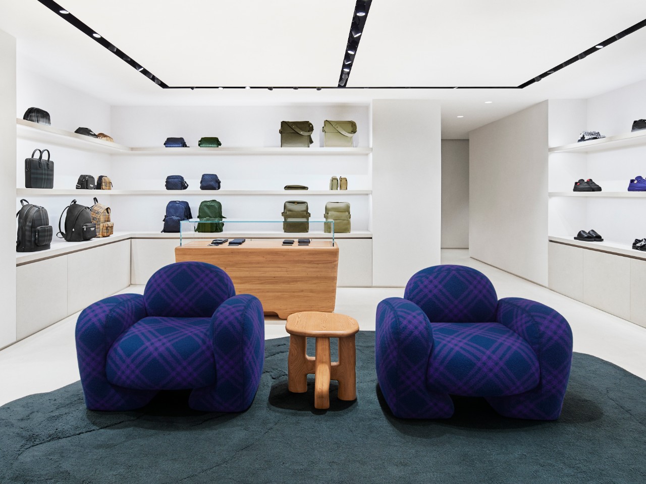 Burberry store locator china hot sale
