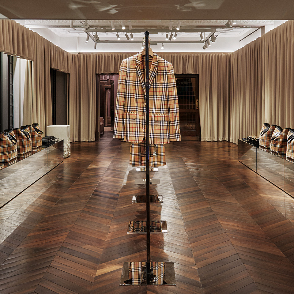 Burberry reveals Chinese New Year campaign cast Burberryplc