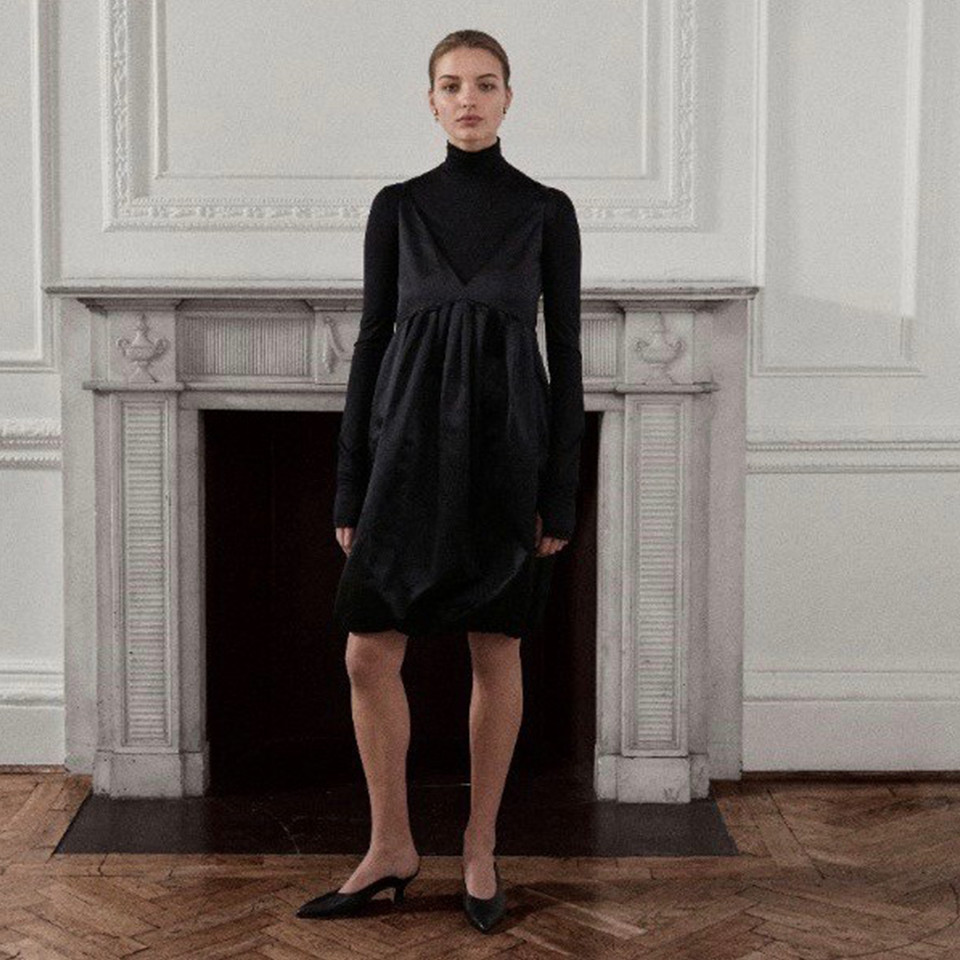 Burberry aw18 online