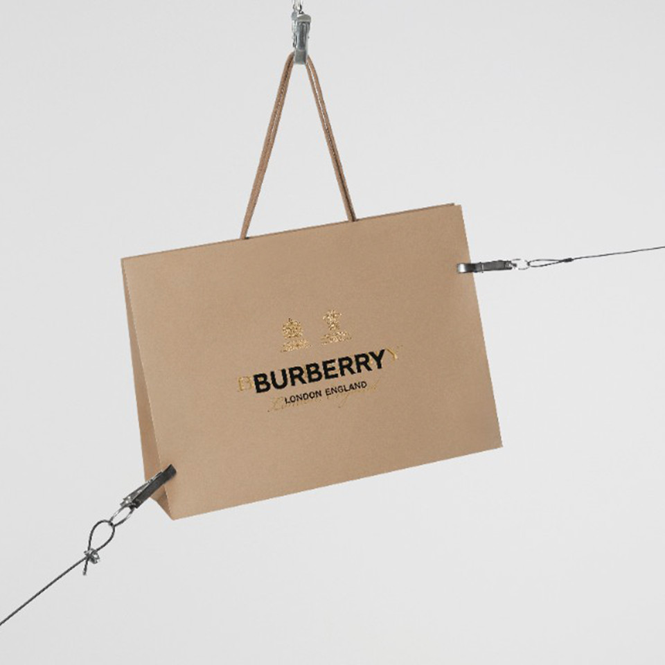 Burberry bag sales new collection 2018