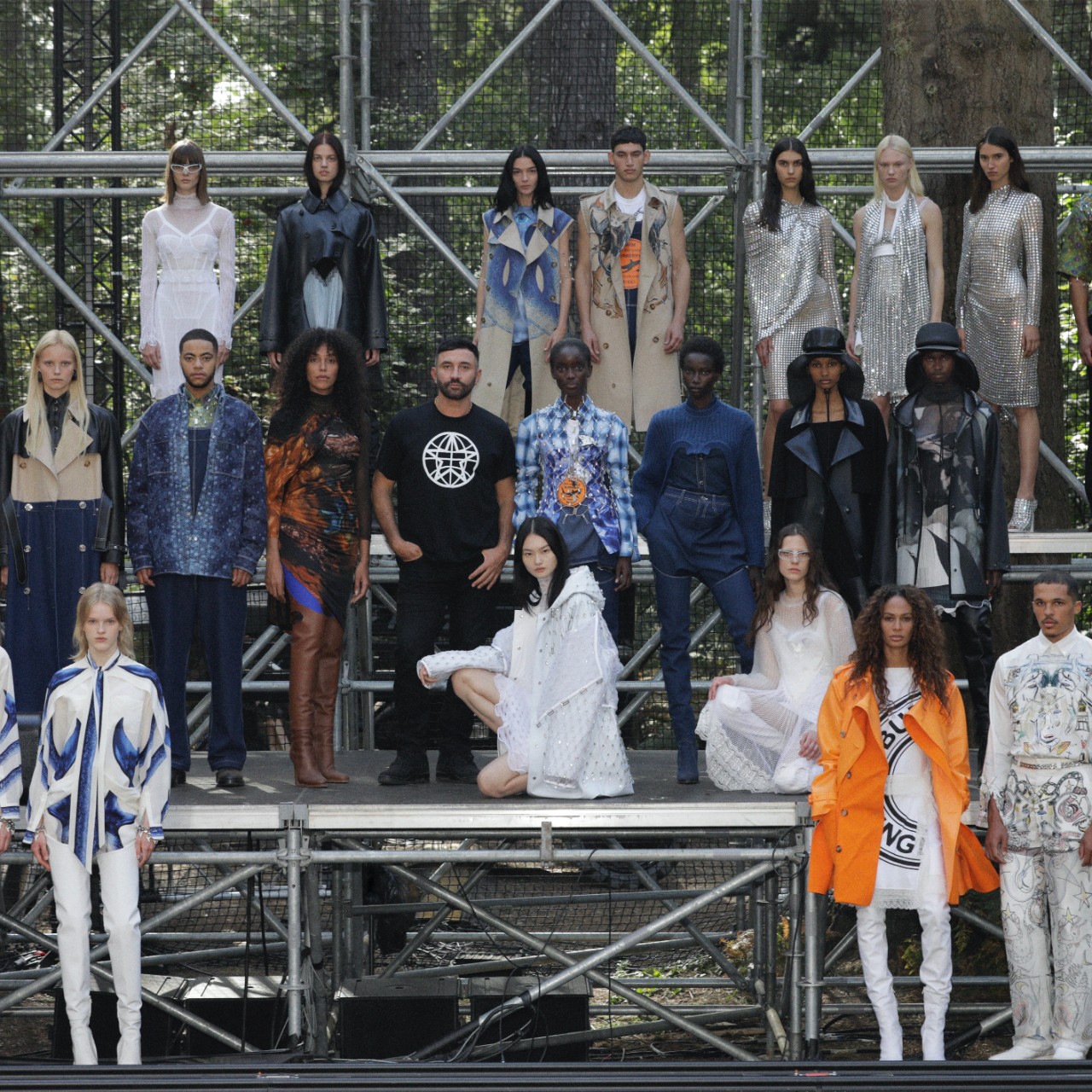 Burberry show sales